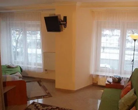 Nil-pol Apartment *
